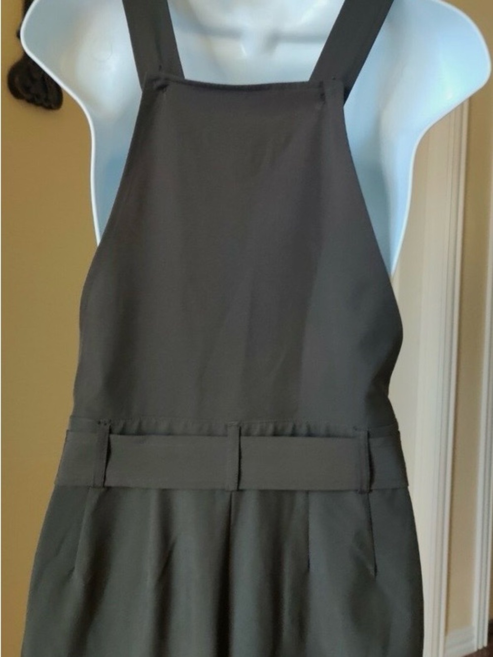 Prologue Olive Tie-Waist Cropped Jumpsuit - Picture 2 of 7